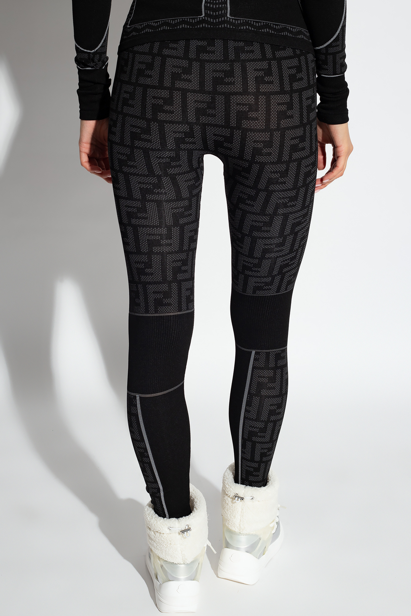 Fendi leggings outlet logo